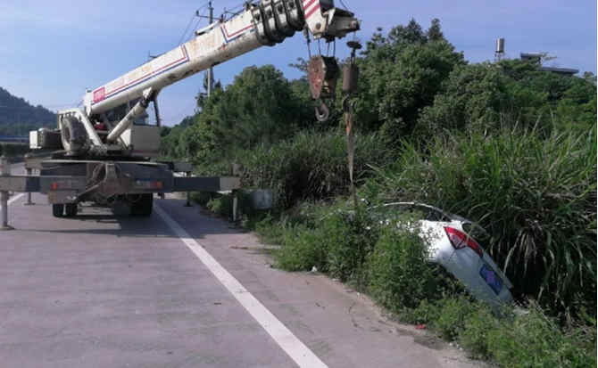 房山区重载吊车救援